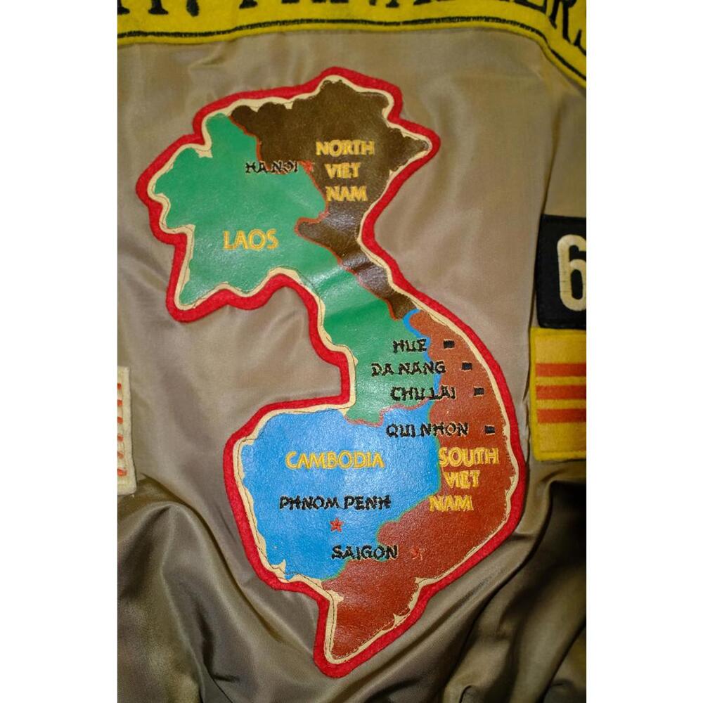 68' Avirex VF-117 Privateers MA-1 Flight Jacket - Picture 7 of 10